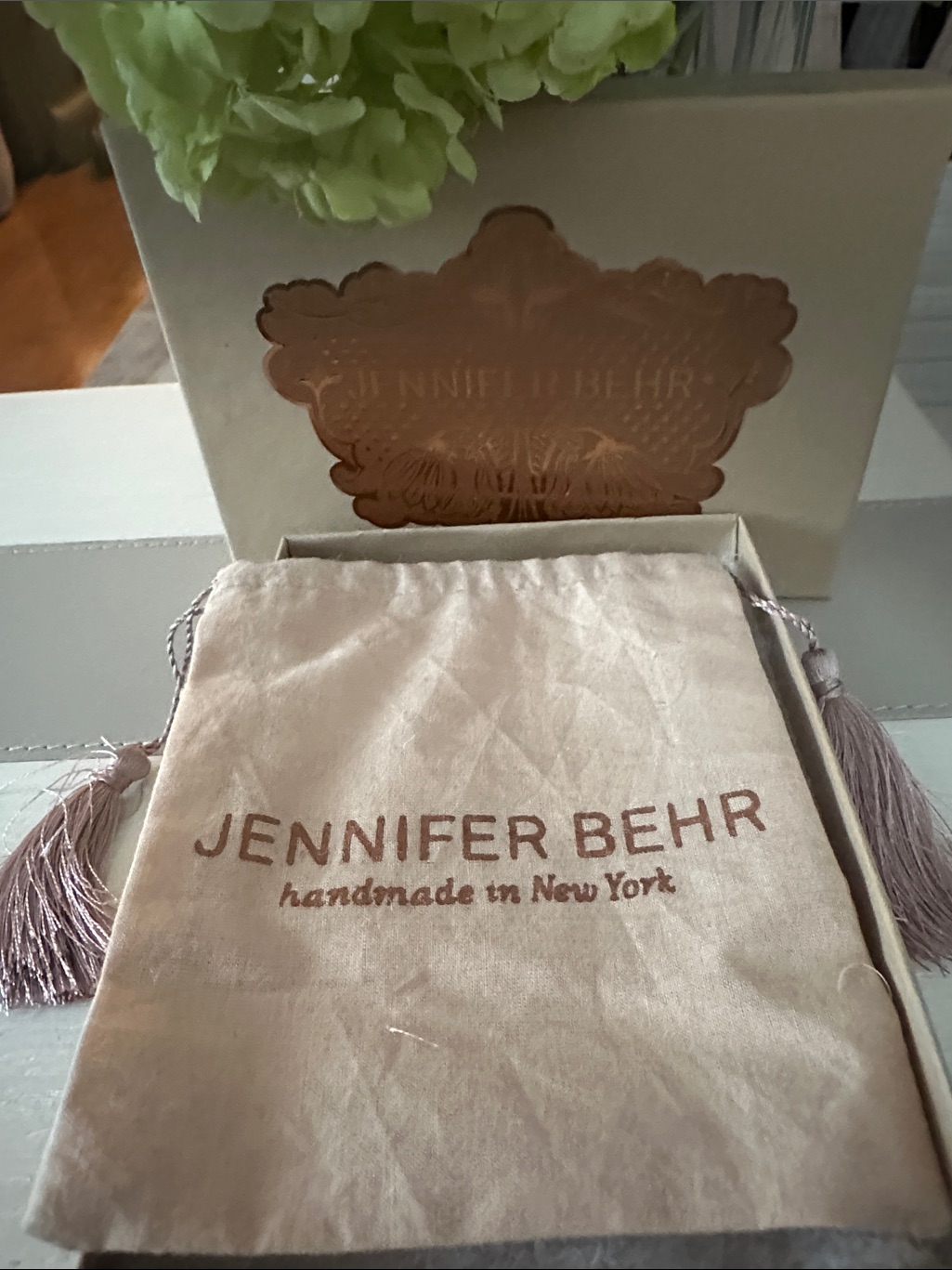 Jennifer Behr Silver Crystal Flower Bobby Pins With Pouch Nib — image 7 of 7